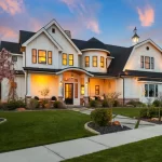 Elevate Your Space: Laminate vinyl floor covering and Professional Vinyl Floor Installation