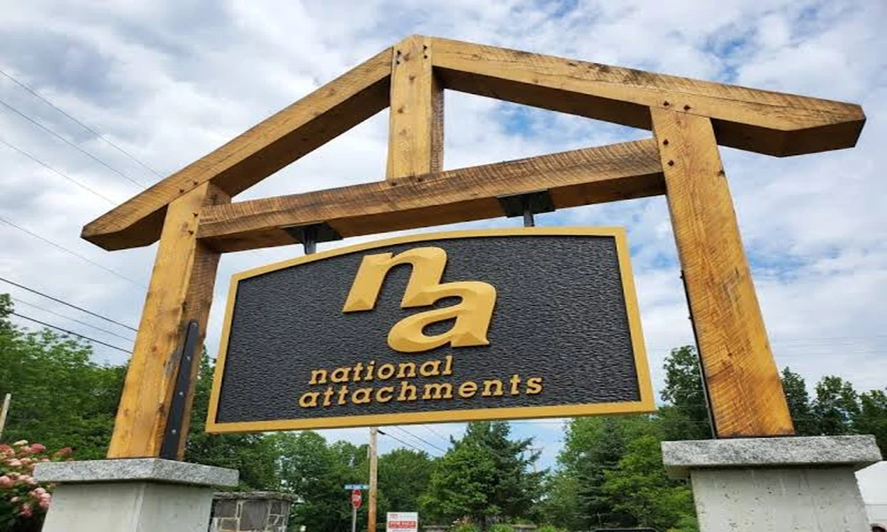 Trends in custom outdoor signage that balance aesthetics with functionality
